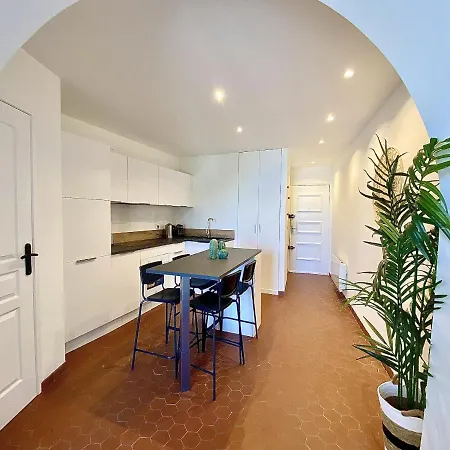 Sablettes Beach-plage-vue Mer-centre شقة *