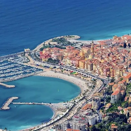 Sablettes Beach-plage-vue Mer-centre