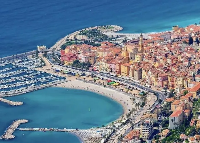 Sablettes Beach-plage-vue Mer-centre